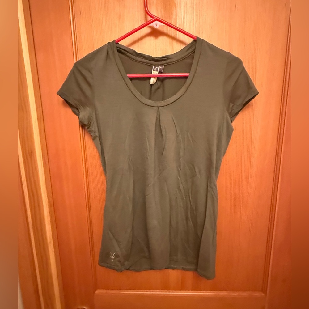 Women’s Ibex 100% Merino Wool Top M